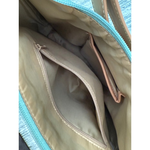 KR‎ Handbag Purse Mint Green Tan Trim Shoulder Bag Designer Style Elegant - Picture 4 of 7
